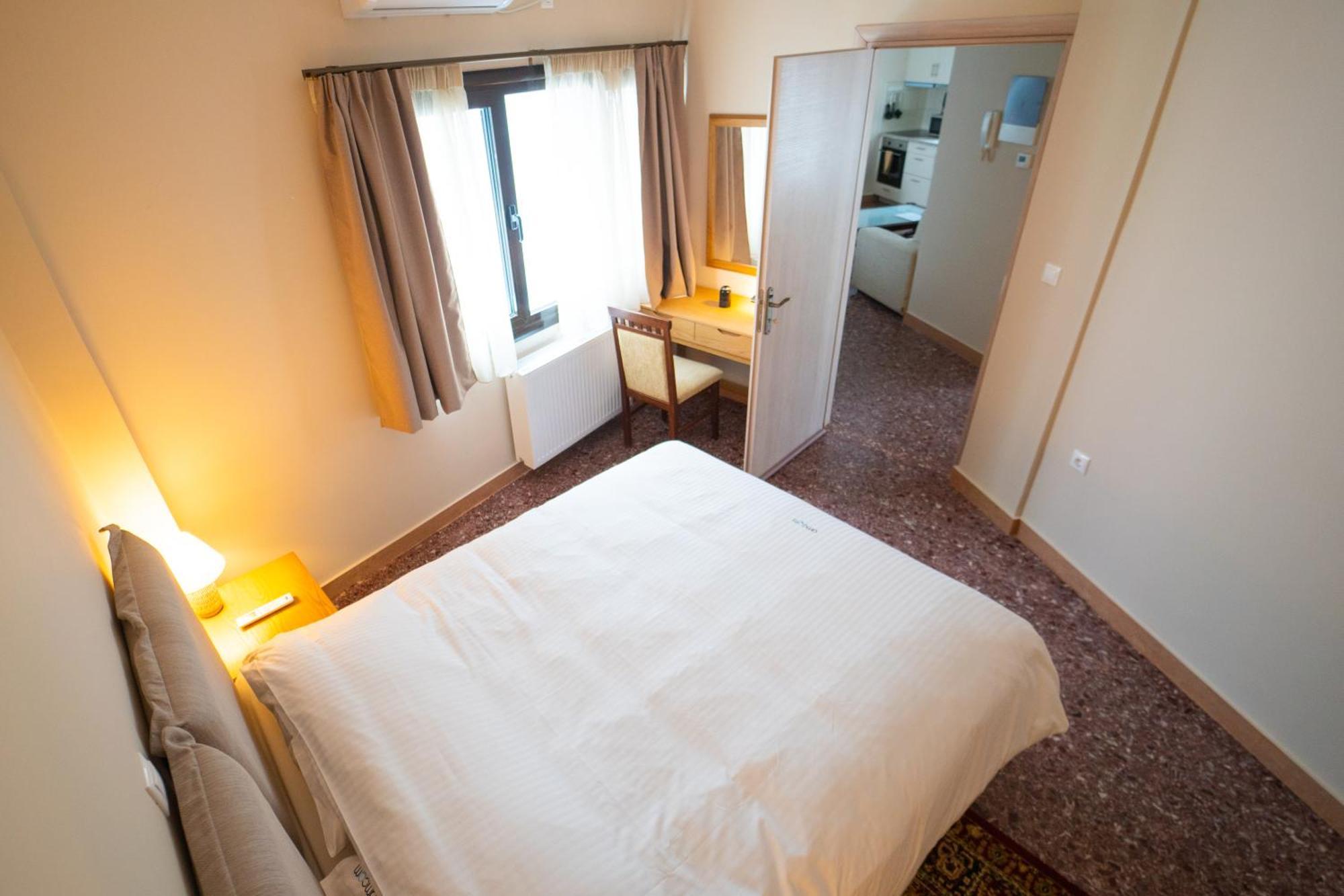 Luxury Apartment In Plaka - Acropolis Athene Buitenkant foto